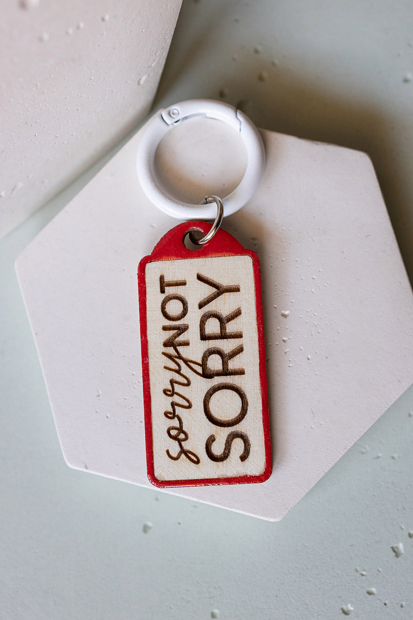 sorry-not-sorry-redb